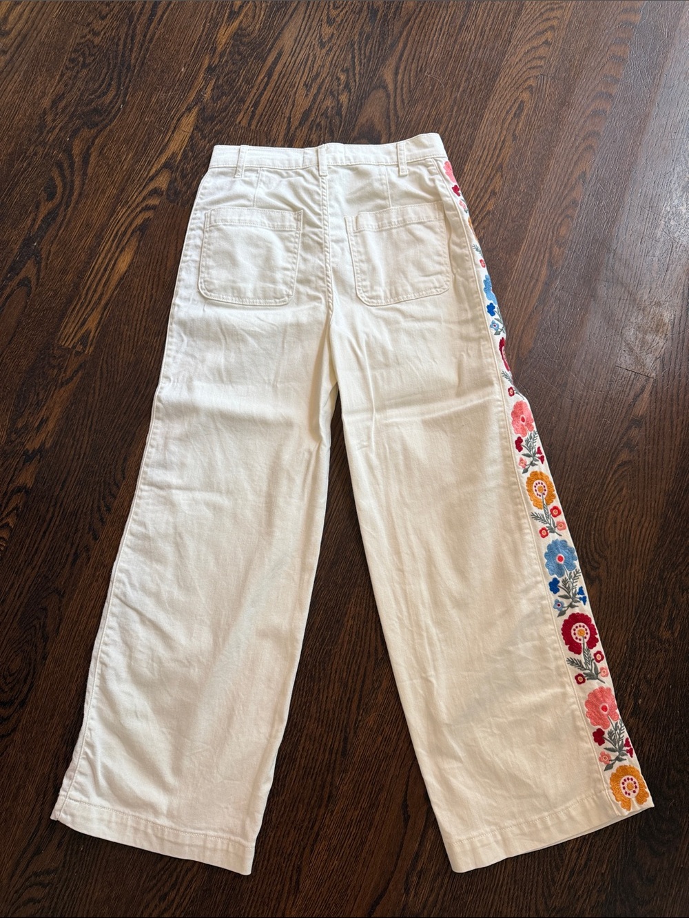 Bodrn white pants with embroidery - Picture 4 of 6